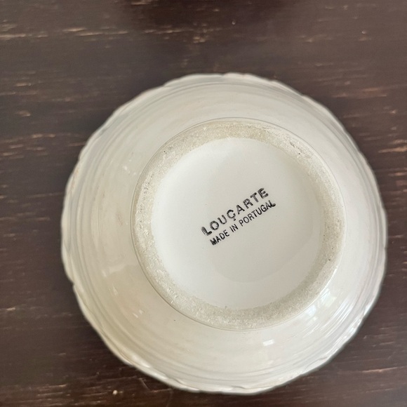 Loucarte Chowder Soup Bowls Fish Motif Embossed Made In Portugal Set of 4 - Picture 7 of 9